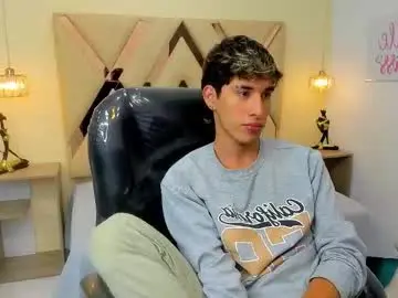 Chaturbate Sex Chat of ferphoenix_