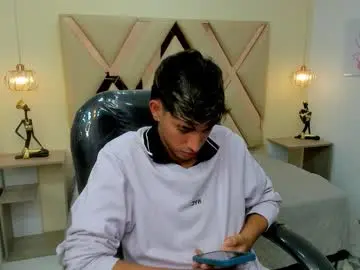 Chaturbate Adult Video Chat of ferphoenix_