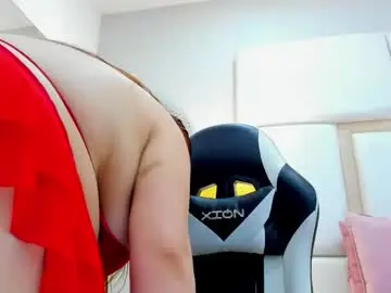 Chaturbate Watch Live Sex Cams of sweet_lucianaaa