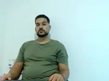 Chaturbate Live Sex Cam of _christopher_dennis_