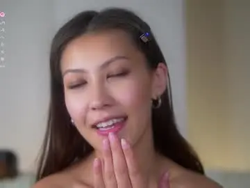 Chaturbate Watch Live Sex Cams of fallingflower