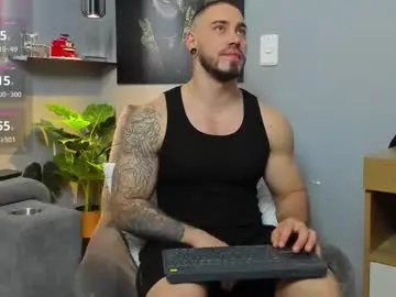 Chaturbate Live Sex of giorgio_leone2