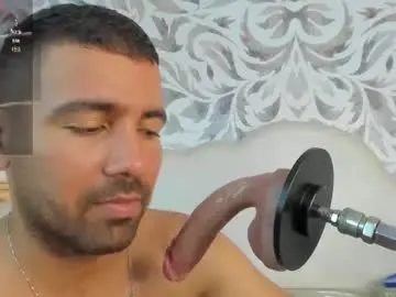 Chaturbate Best live sex cam show of magnus_alejo