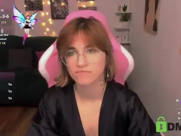 Chaturbate Live Porn of moon13152