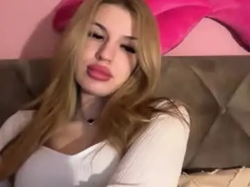 Chaturbate Live Sex of rosaline_ly