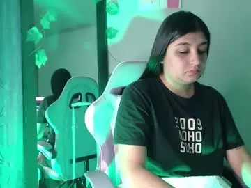 Chaturbate Live Sex Cam of asshley_benson