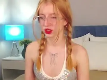 Chaturbate Adult Webcams of carolinahush