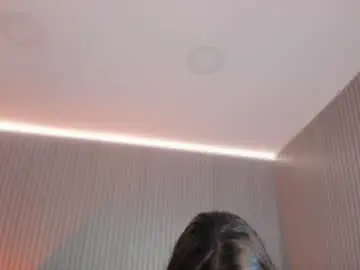 Chaturbate Adult Video Chat of emelie_89