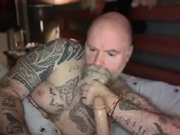 Chaturbate Best Webcam of tattooeddilf01