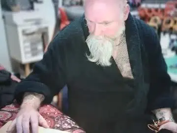 Chaturbate Adult Video Chat of tattooeddilf01