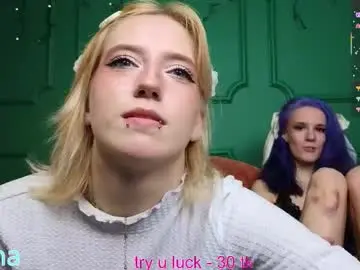 Chaturbate Live Sex Cam of echo_of_you