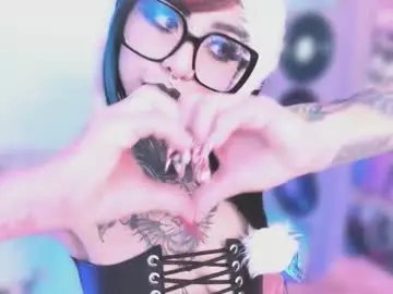 Chaturbate Live Sex Cam of nikkiramone