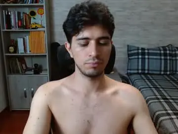 Chaturbate Live Sex Cam of aaron_paul_