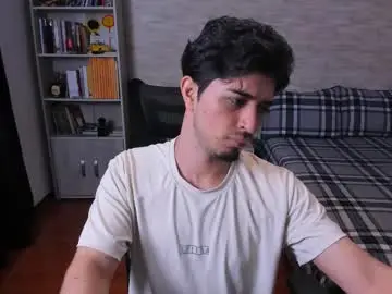 Chaturbate Live Sex Cam of aaron_paul_