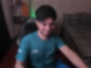 Chaturbate Live Sex Cam of aaron_paul_