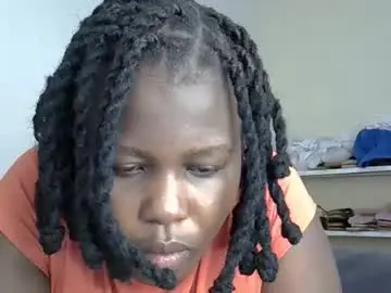 elvier_pretty from chaturbate