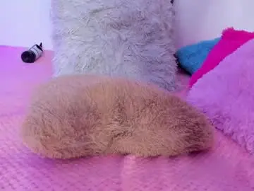 Chaturbate Free Live Porn of maithe_022