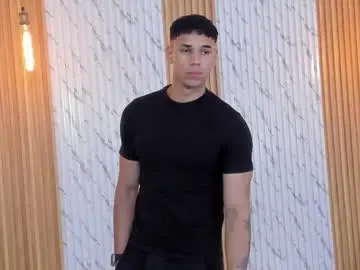 Chaturbate Nude Webcam of thomas_walker0