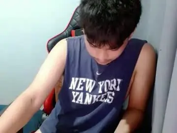 Chaturbate Free Porn Cam of urasian_kentoyxx77