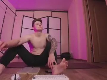 Chaturbate Live Porn of aleks_fisher