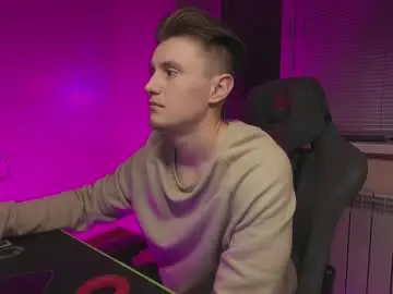 Chaturbate Free Porn Cam of aleks_fisher