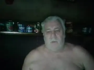 Chaturbate Free Porn Cam of fredyng