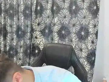 greekgod199 from chaturbate