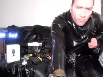 Chaturbate Adult Webcams of latexslaafboy2