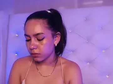 Chaturbate Nude Webcam of noah_and_kim69