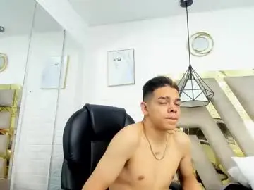 Chaturbate Free Live Porn of noah_and_kim69