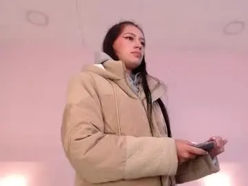 Chaturbate Free Porn Cam of sara17_