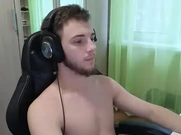 Chaturbate Sex Chat of golden_boyyy21