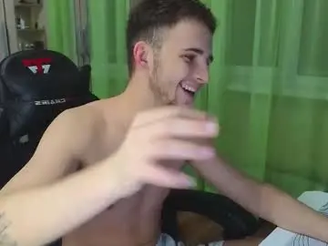 Chaturbate Best Webcam of golden_boyyy21