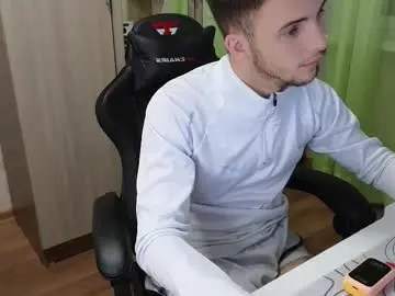 Chaturbate Adult Webcams of golden_boyyy21