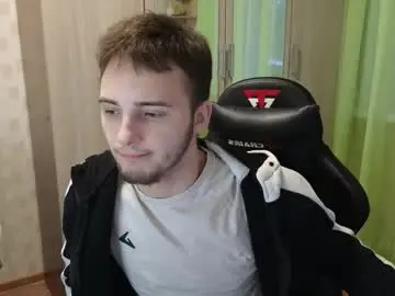 Chaturbate Nude Webcam of golden_boyyy21