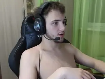 Chaturbate Sex Cam of golden_boyyy21