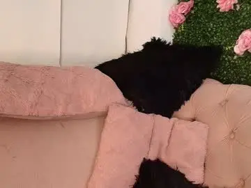 Chaturbate Live Sex Cam of julieta_aguilar