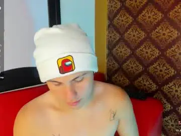 Chaturbate Sex Chat of benjibunn