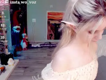 Chaturbate Live Sex of careful_i_bite