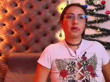 Chaturbate Live Sex of luna021_1