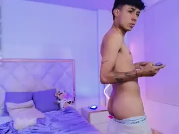 Chaturbate Nude Webcam of aziel_tay