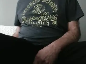 lovettocum4you from chaturbate