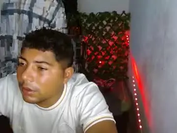 Chaturbate Adult Video Chat of master_juju1924