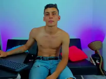 Chaturbate Sex Chat of max_wild01