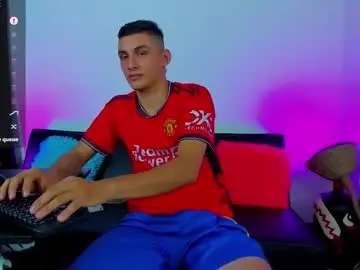 Chaturbate Free Porn Cam of max_wild01