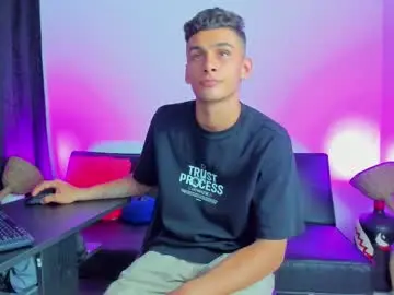 Chaturbate Nude Webcam of max_wild01