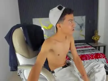 Chaturbate Adult Video Chat of taylermiles