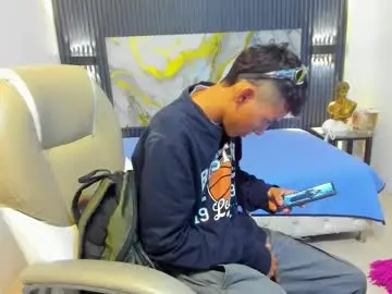 Chaturbate Free Live Porn of taylermiles