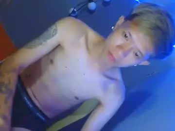 Chaturbate Adult Video Chat of asian_macky