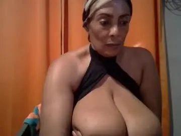 Chaturbate Best Webcam of caramelchoc81